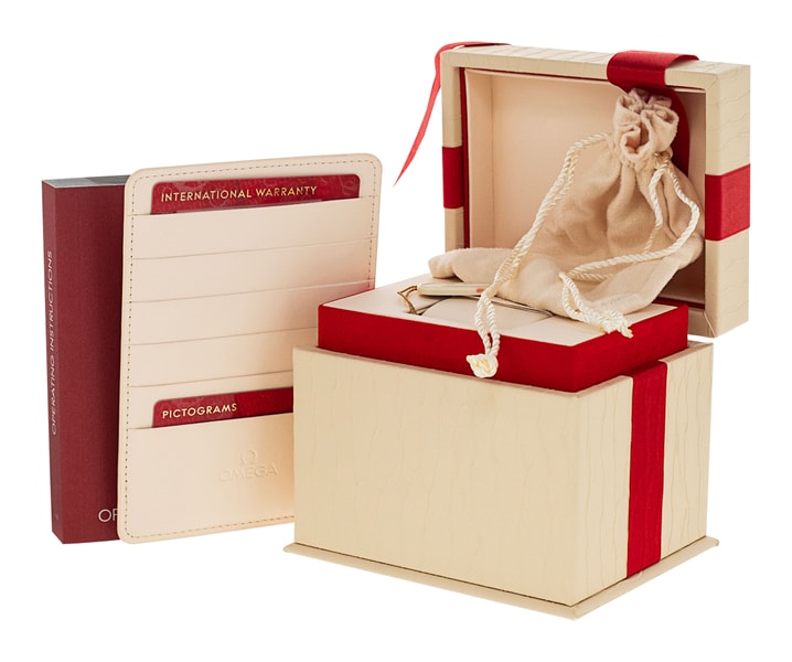 Omega Speedmaster 38 324.30.38.50.06.001